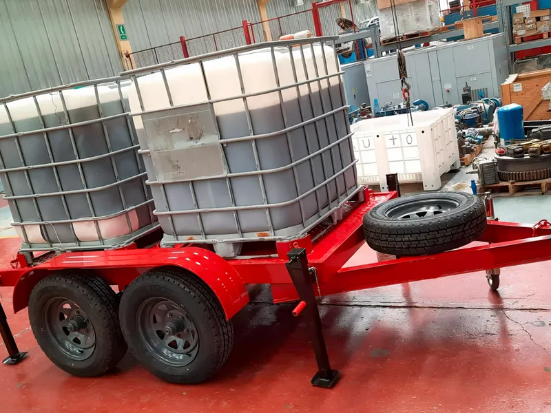 Remolque para tanques IBC